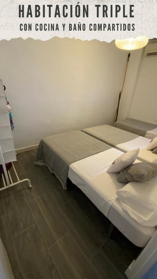 Habitaciones La Vina Cádiz Exteriör bild